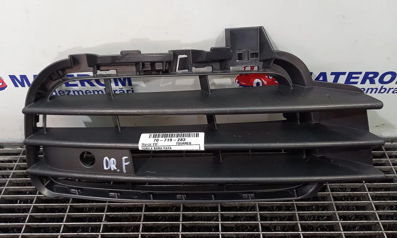 GRILA BARA FATA VOLKSWAGEN TOUAREG 2010-2018