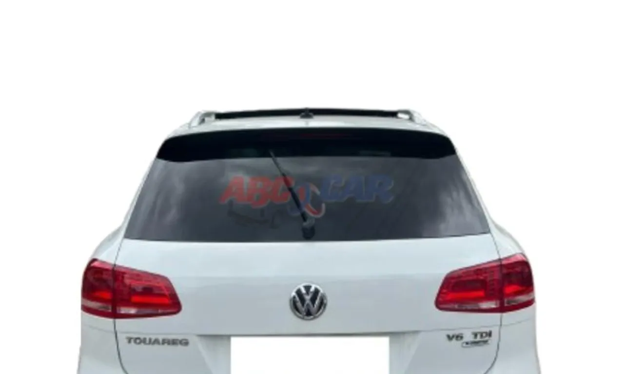 Haion cu luneta VOLKSWAGEN TOUAREG 2010-2018