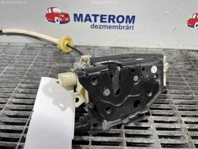 INCUIETOARE USA FATA DREAPTA