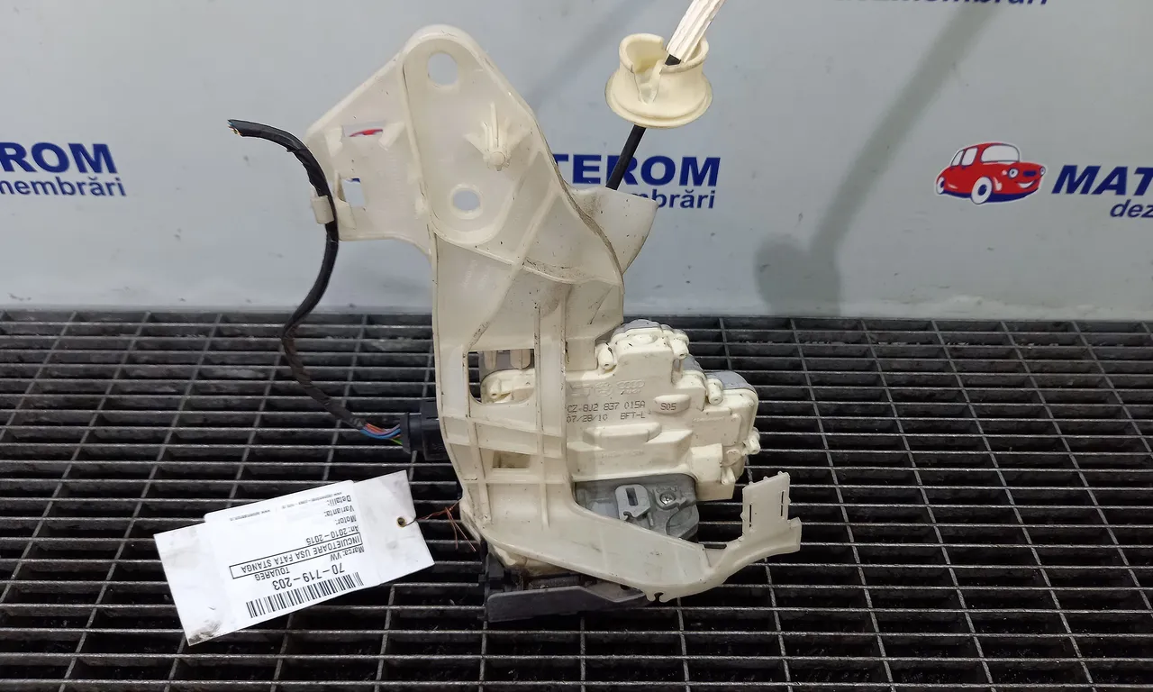 INCUIETOARE USA FATA STANGA VOLKSWAGEN TOUAREG 2010-2018