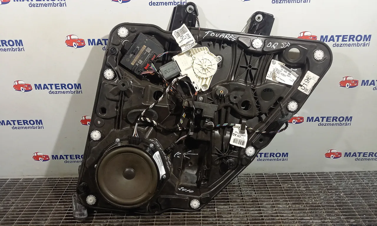MACARA USA SPATE DREAPTA VOLKSWAGEN TOUAREG 2010-2018
