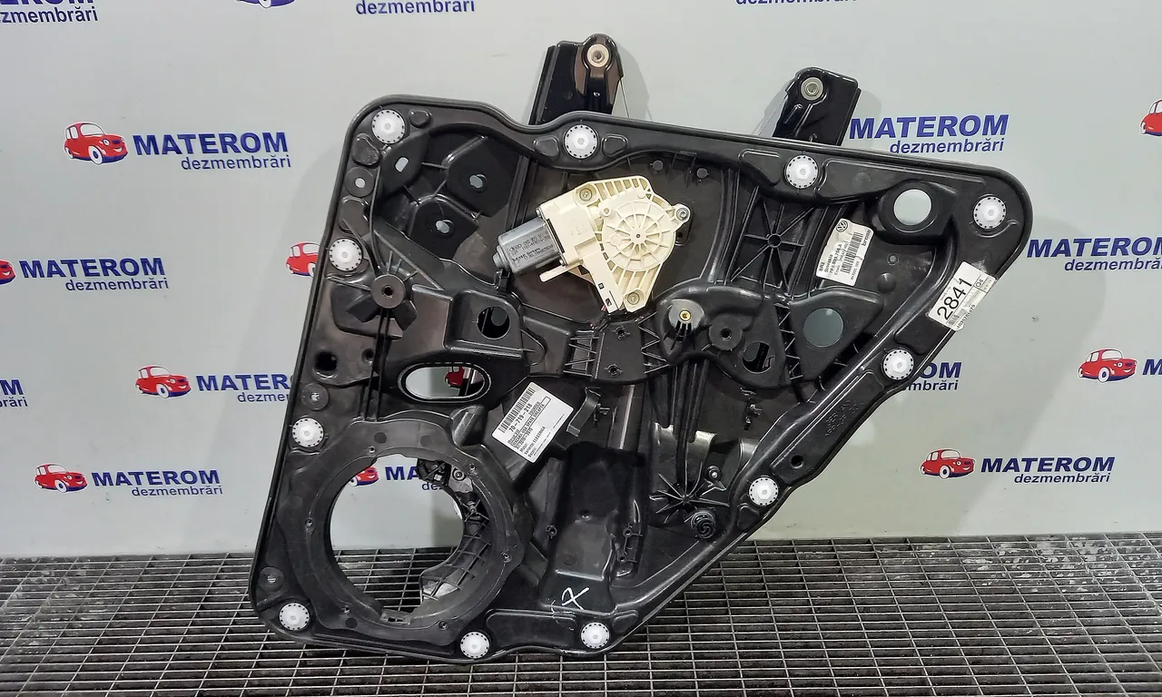 MACARA USA SPATE DREAPTA VOLKSWAGEN TOUAREG 2010-2018