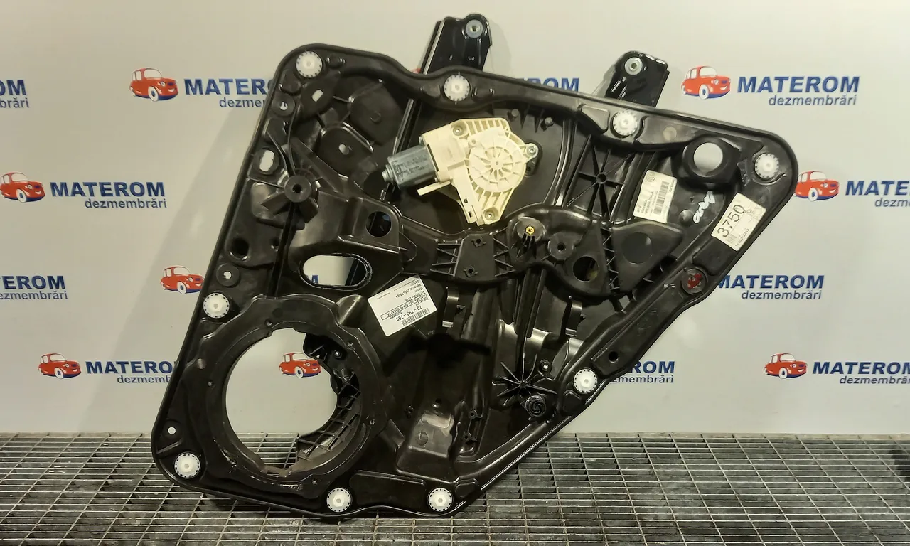 MACARA USA SPATE DREAPTA VOLKSWAGEN TOUAREG 2010-2018