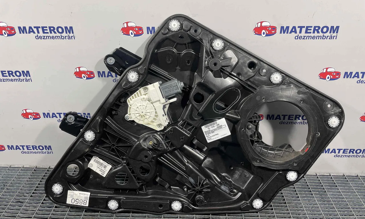 MACARA USA SPATE STANGA VOLKSWAGEN TOUAREG 2010-2018