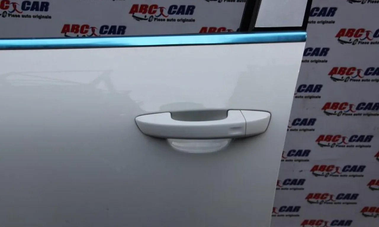 Maner usa stanga fata VOLKSWAGEN TOUAREG 2010-2018