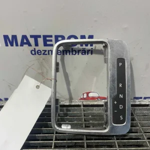 ORNAMENT MANETA SCHIMBATOR