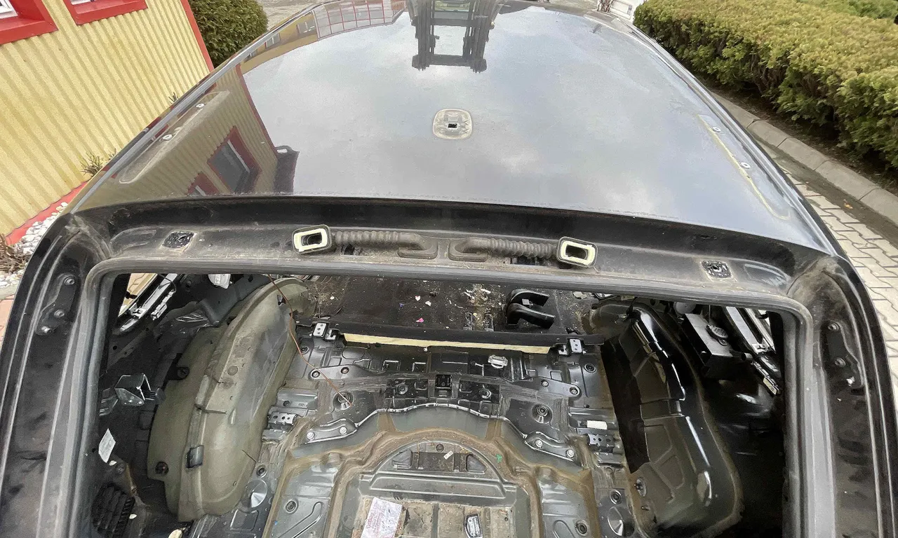 PAVILION VOLKSWAGEN TOUAREG 2010-2018