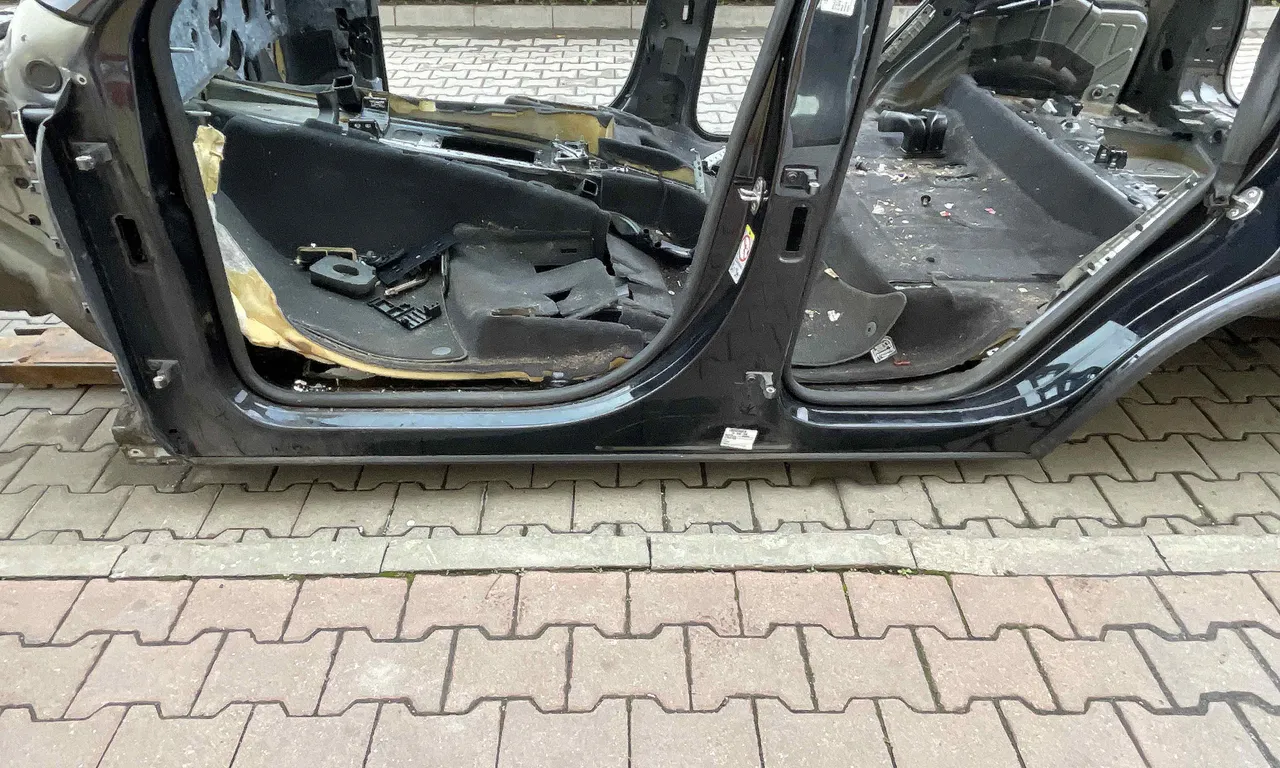 PRAG STANGA VOLKSWAGEN TOUAREG 2010-2018