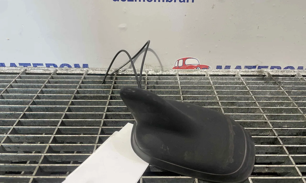 ANTENA VOLKSWAGEN TOUAREG 2010-2018