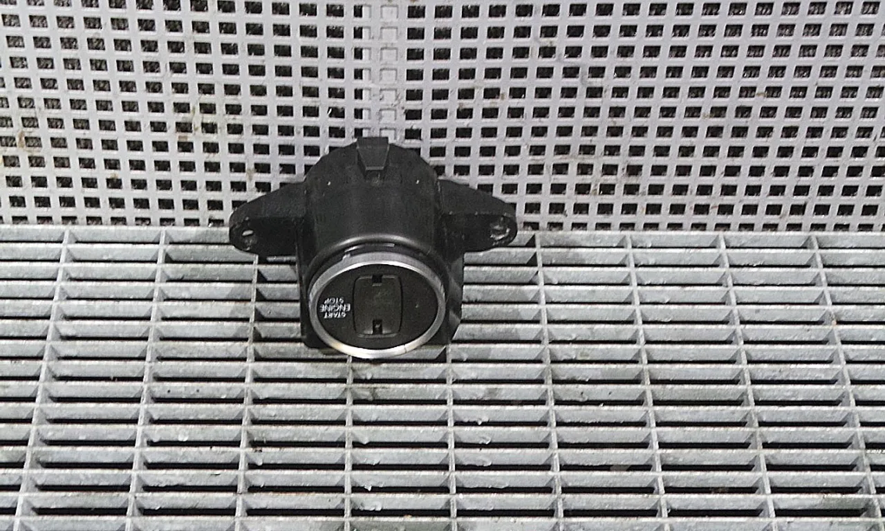 CONTACT PORNIRE VOLKSWAGEN TOUAREG 2010-2018