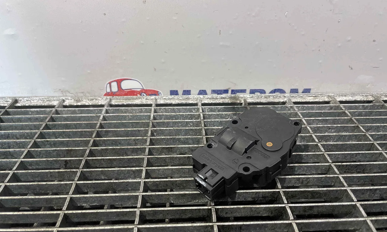 MOTORAS CLAPETA INCALZIRE VOLKSWAGEN TOUAREG 2010-2018