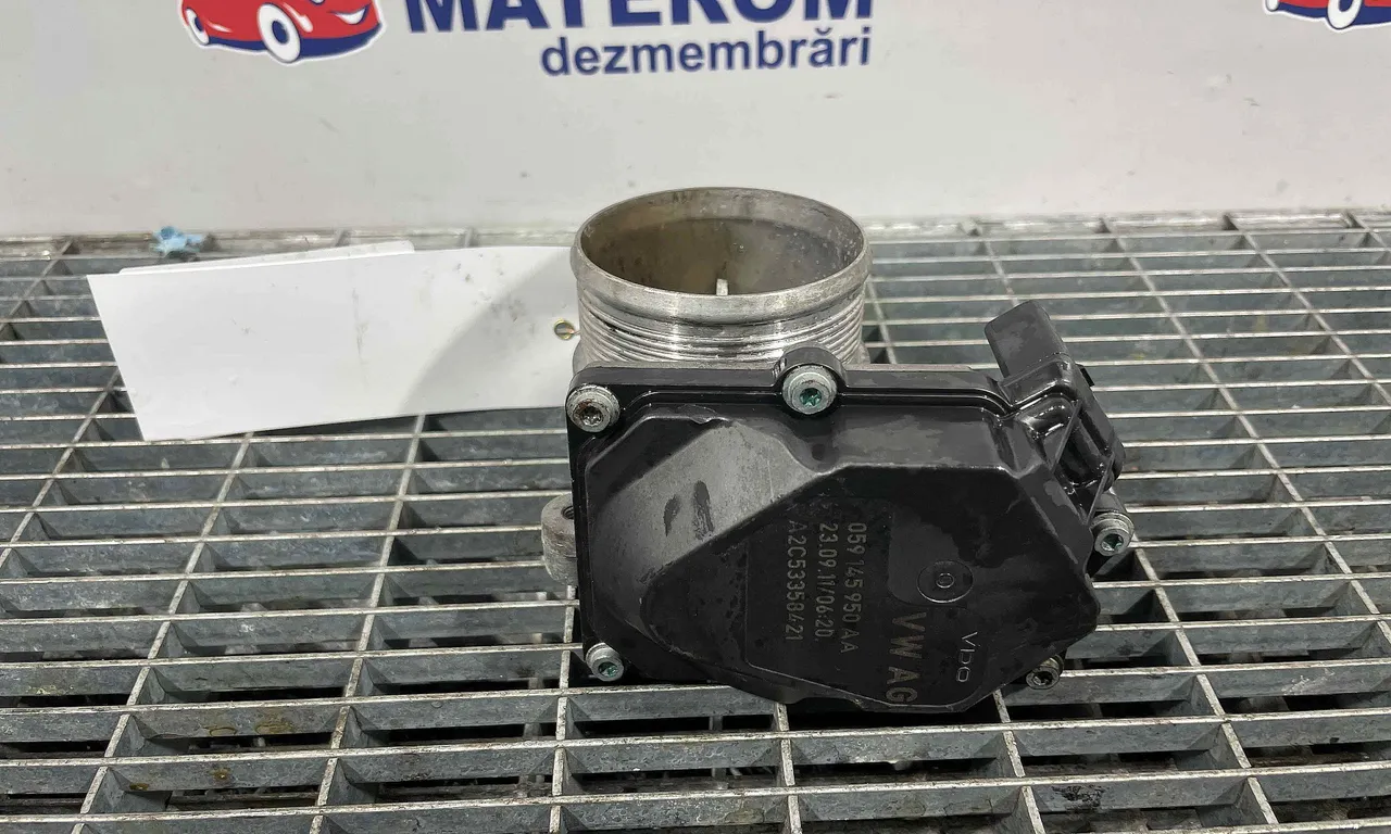 CLAPETA ACCELERATIE VOLKSWAGEN TOUAREG 2010-2018