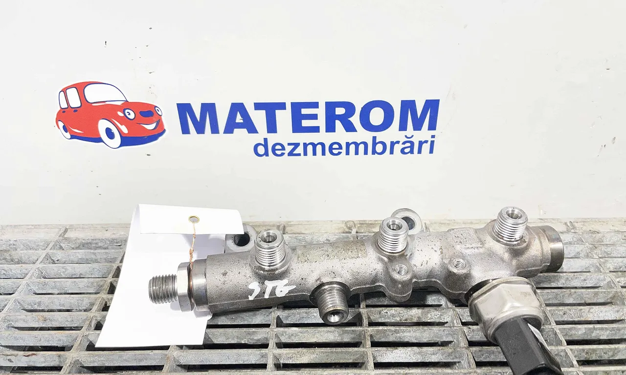 RAMPA INJECTIE VOLKSWAGEN TOUAREG 2010-2018