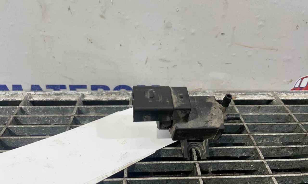 SUPAPA VACUUM VOLKSWAGEN TOUAREG 2010-2018