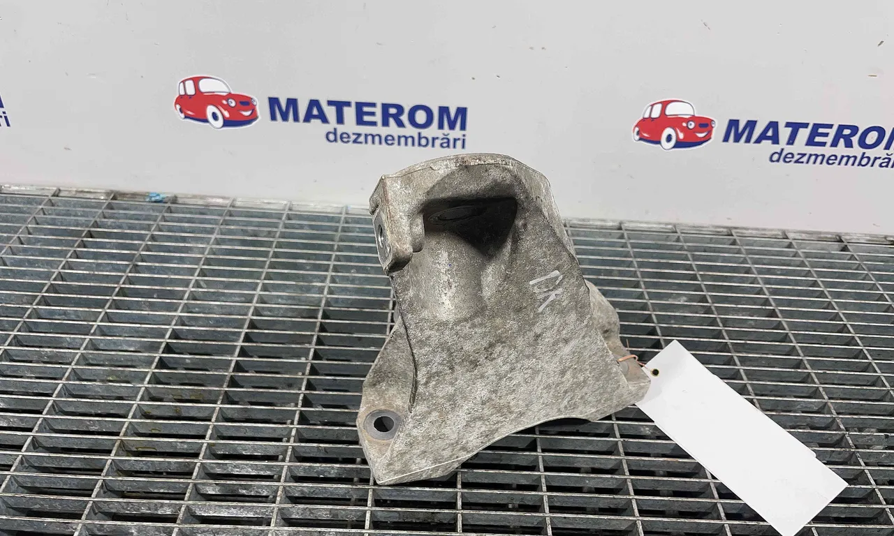 SUPORT MOTOR DREAPTA VOLKSWAGEN TOUAREG 2010-2018