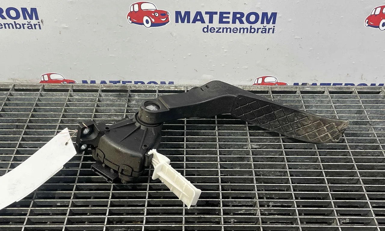 PEDALA ACCELERATIE VOLKSWAGEN TOUAREG 2010-2018