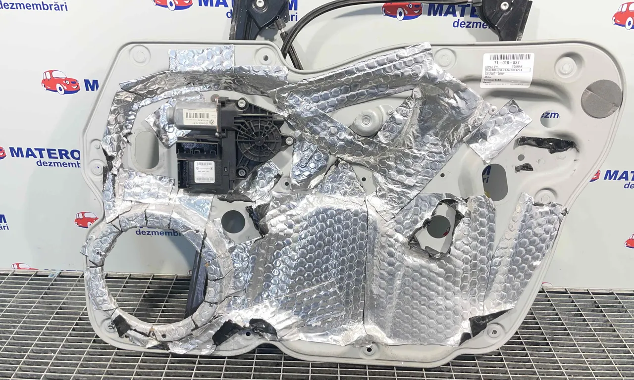 MACARA USA FATA DREAPTA VOLKSWAGEN TOURAN 2003-2011