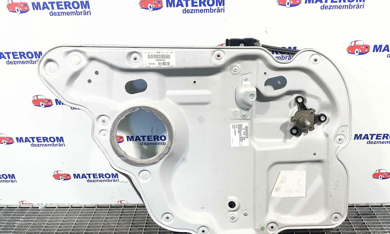 MACARA USA SPATE STANGA VOLKSWAGEN TOURAN 2003-2011