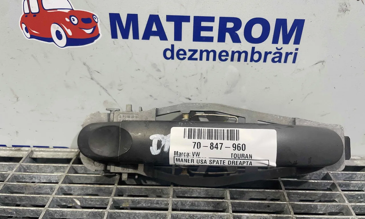 MANER USA SPATE DREAPTA VOLKSWAGEN TOURAN 2003-2011