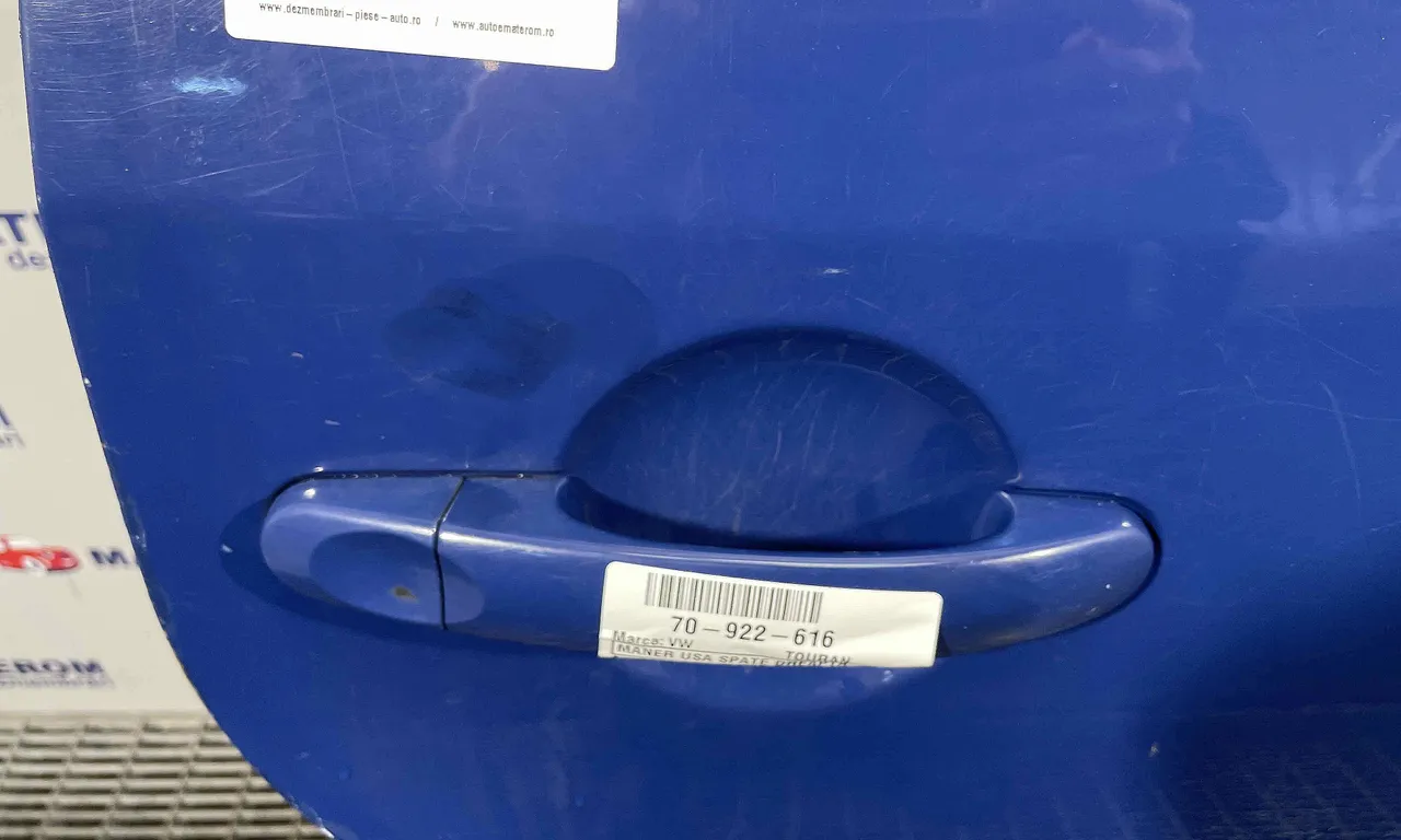 MANER USA SPATE DREAPTA VOLKSWAGEN TOURAN 2003-2011