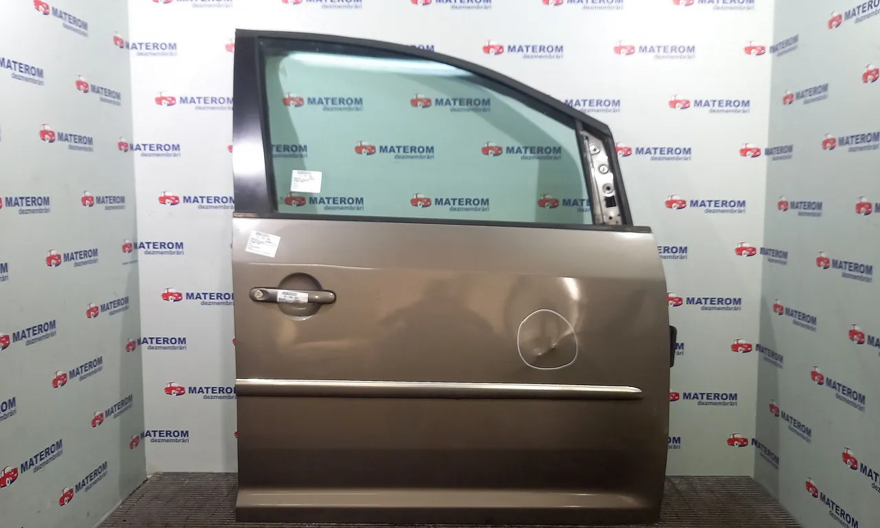 USA FATA DREAPTA VOLKSWAGEN TOURAN 2003-2011
