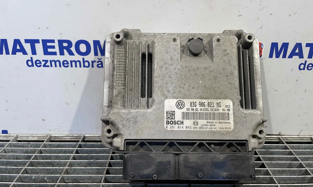 CALCULATOR MOTOR VOLKSWAGEN TOURAN 2003-2011