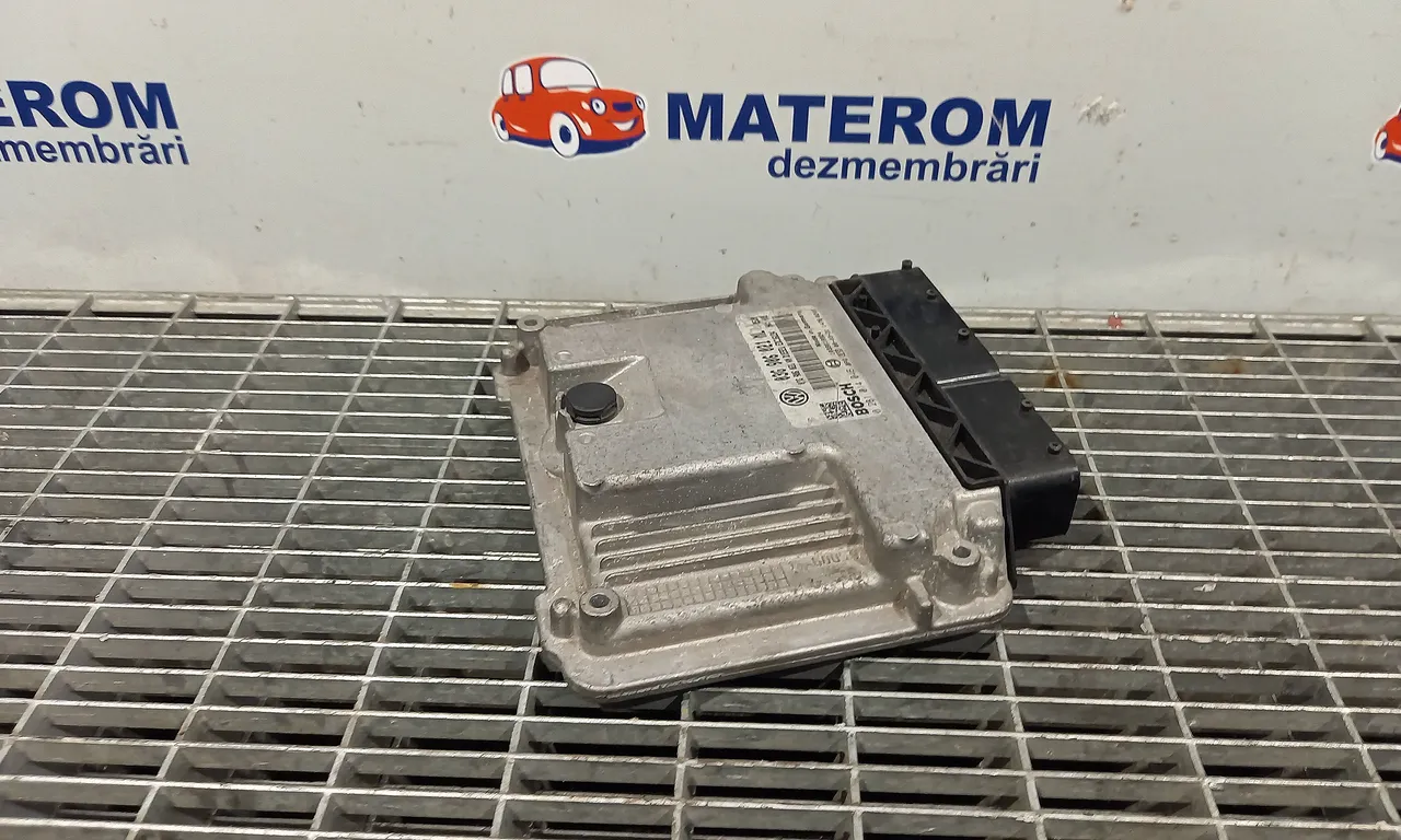 CALCULATOR MOTOR VOLKSWAGEN TOURAN 2003-2011