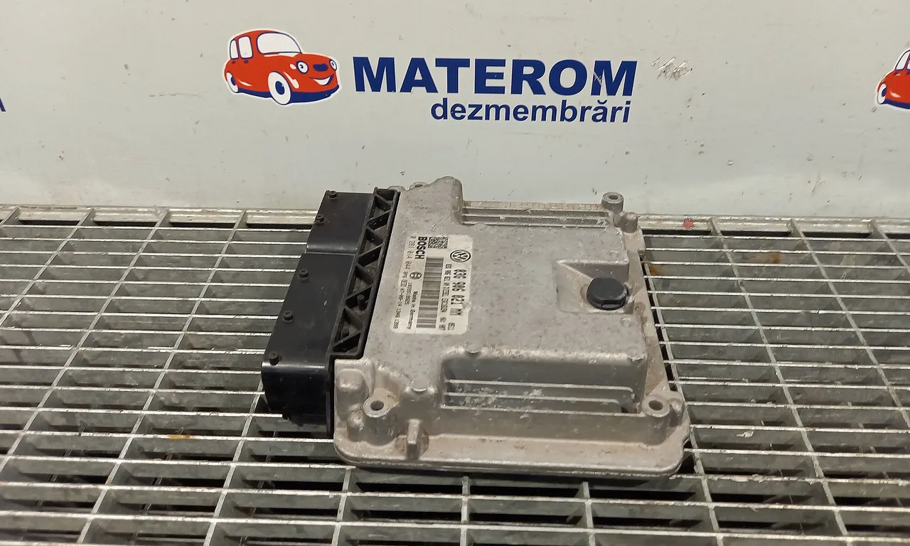 CALCULATOR MOTOR VOLKSWAGEN TOURAN 2003-2011