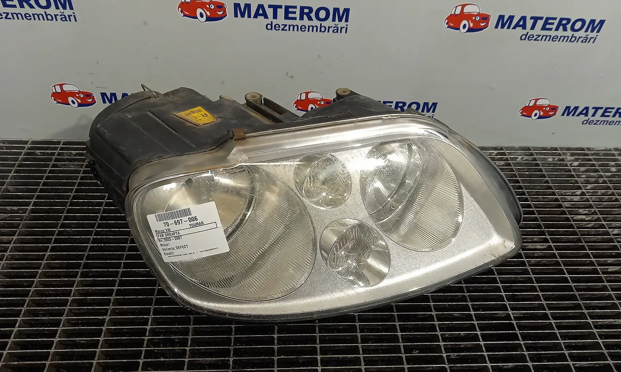 FAR DREAPTA VOLKSWAGEN TOURAN 2003-2011