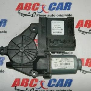 Motoras macara usa dreapta fata