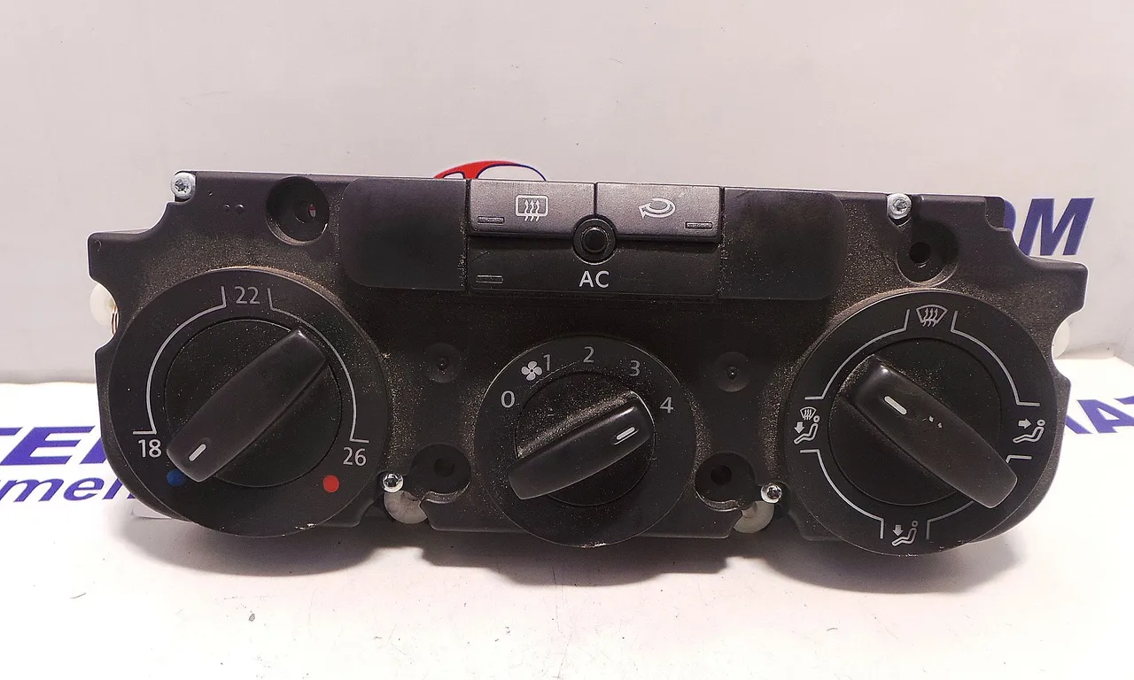 TABLOU COMANDA INCALZIRE VOLKSWAGEN TOURAN 2003-2011