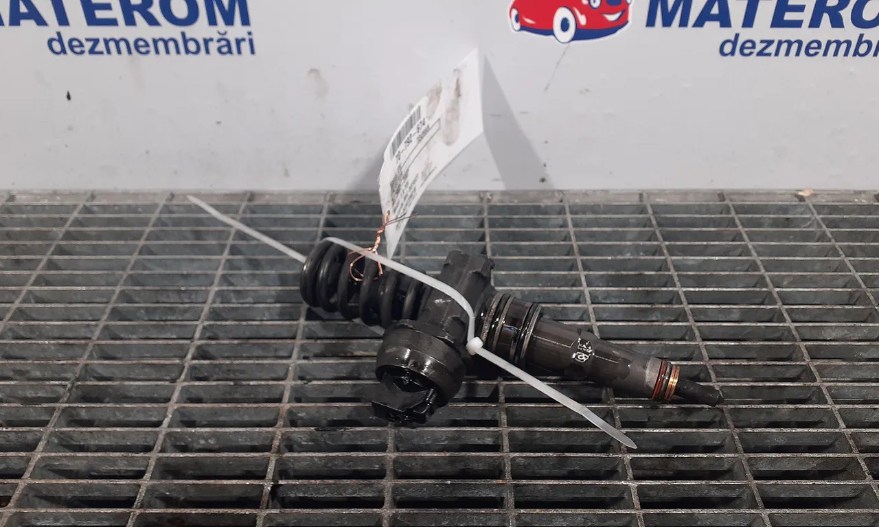 INJECTOR VOLKSWAGEN TOURAN 2003-2011