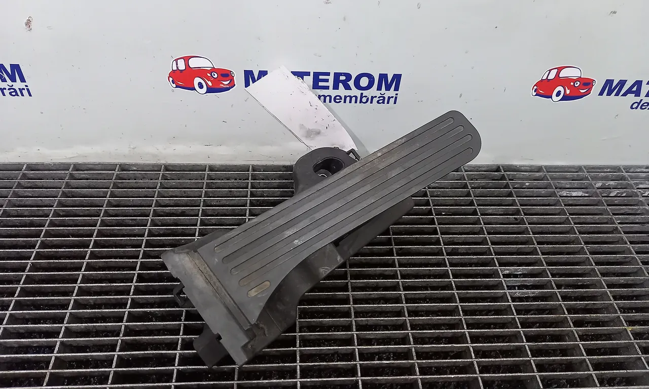 PEDALA ACCELERATIE VOLKSWAGEN TOURAN 2003-2011