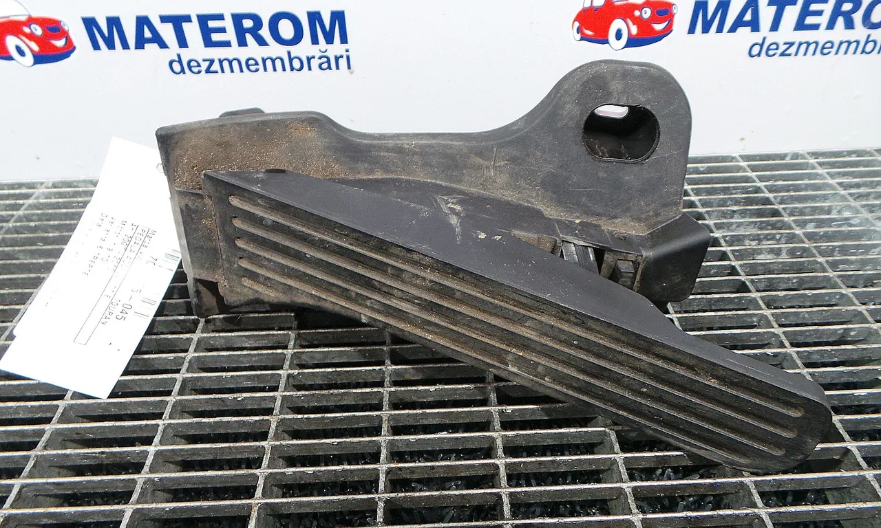 PEDALA ACCELERATIE VOLKSWAGEN TOURAN 2003-2011
