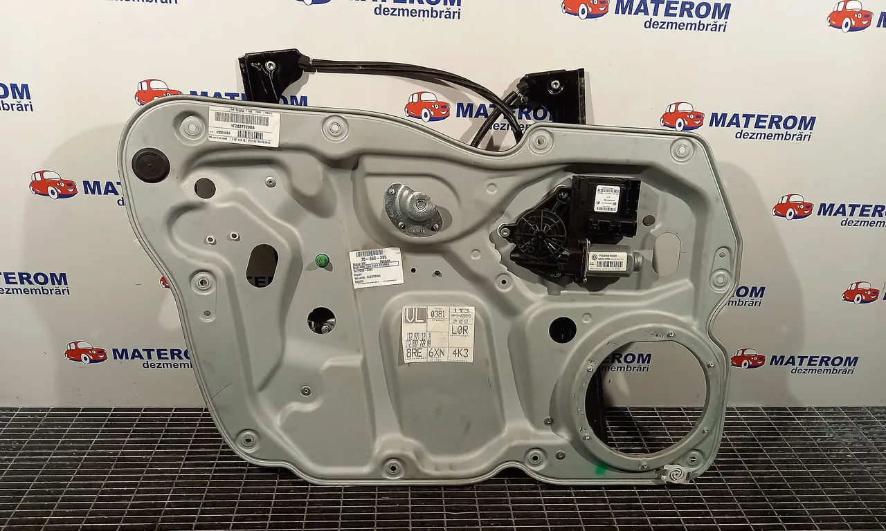 MACARA USA FATA STANGA VOLKSWAGEN TOURAN 2010-2016