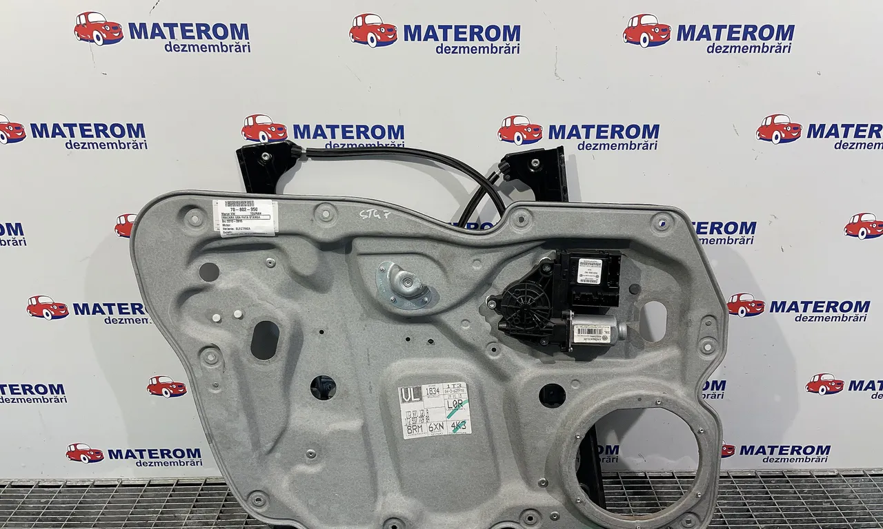 MACARA USA FATA STANGA VOLKSWAGEN TOURAN 2010-2016