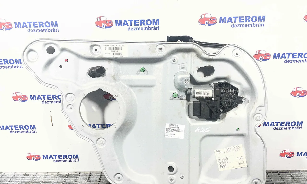 MACARA USA SPATE STANGA VOLKSWAGEN TOURAN 2010-2016