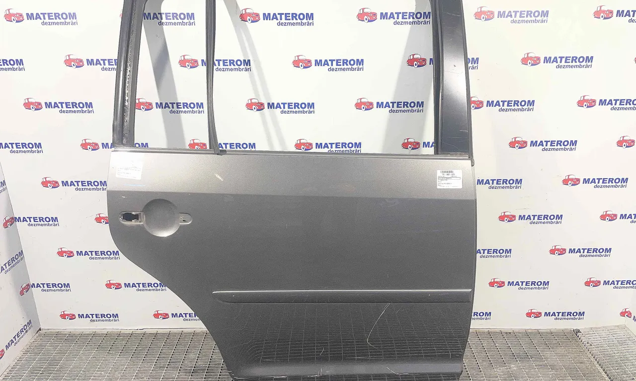 USA SPATE DREAPTA VOLKSWAGEN TOURAN 2010-2016