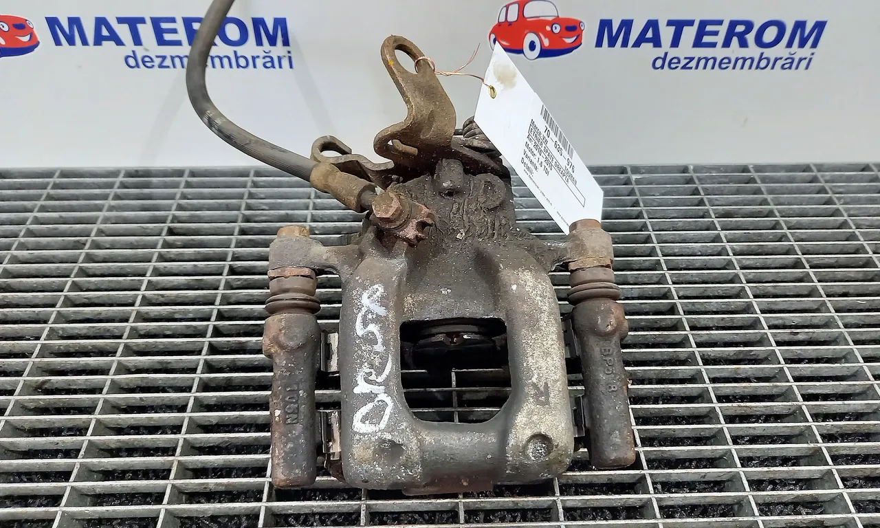 ETRIER SPATE DREAPTA VOLKSWAGEN TOURAN 2010-2016