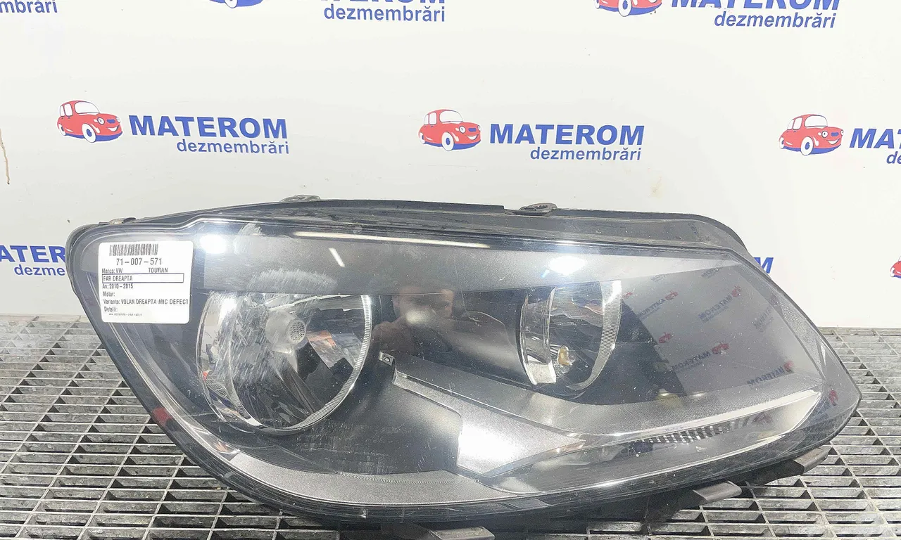 FAR DREAPTA VOLKSWAGEN TOURAN 2010-2016