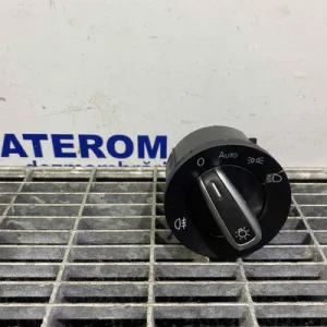 INTRERUPATOR LUMINI