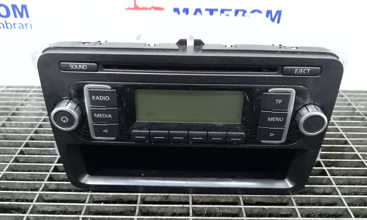 RADIO CD VOLKSWAGEN TOURAN 2010-2016