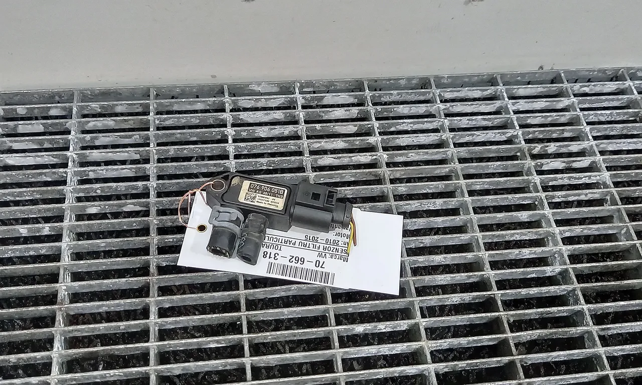 SENZOR FILTRU PARTICULE VOLKSWAGEN TOURAN 2010-2016