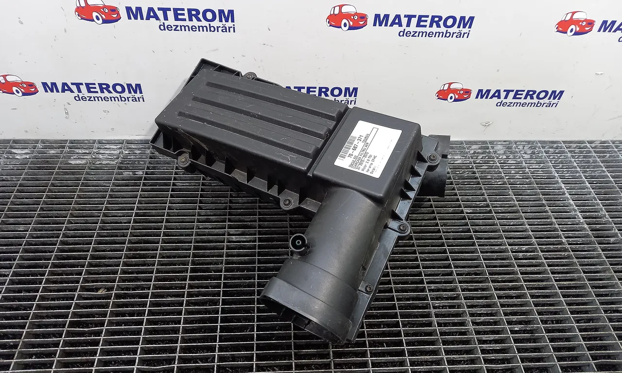 CARCASA FILTRU AER VOLKSWAGEN TOURAN 2010-2016