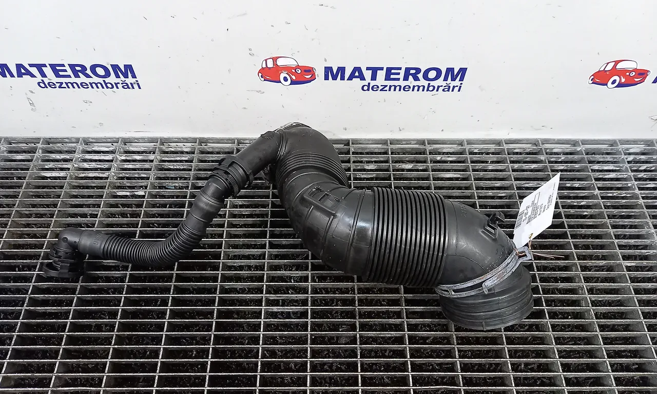 FURTUN ADMISIE AER VOLKSWAGEN TOURAN 2010-2016