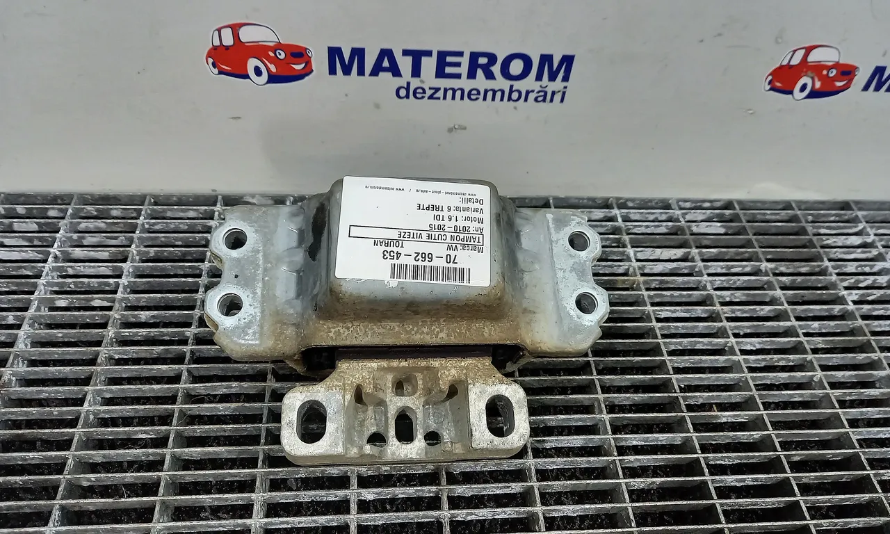 TAMPON CUTIE VITEZE VOLKSWAGEN TOURAN 2010-2016