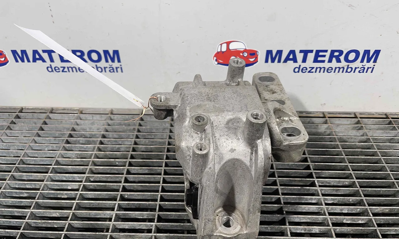 TAMPON MOTOR VOLKSWAGEN TOURAN 2010-2016