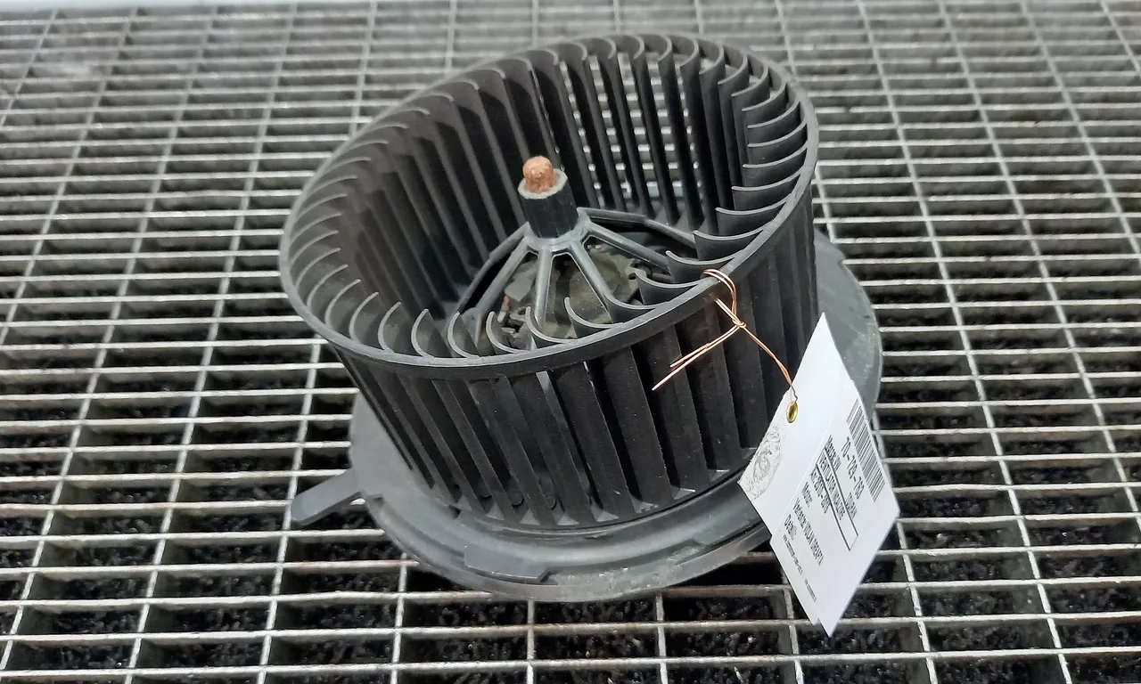 VENTILATOR INCALZIRE VOLKSWAGEN TOURAN 2010-2016