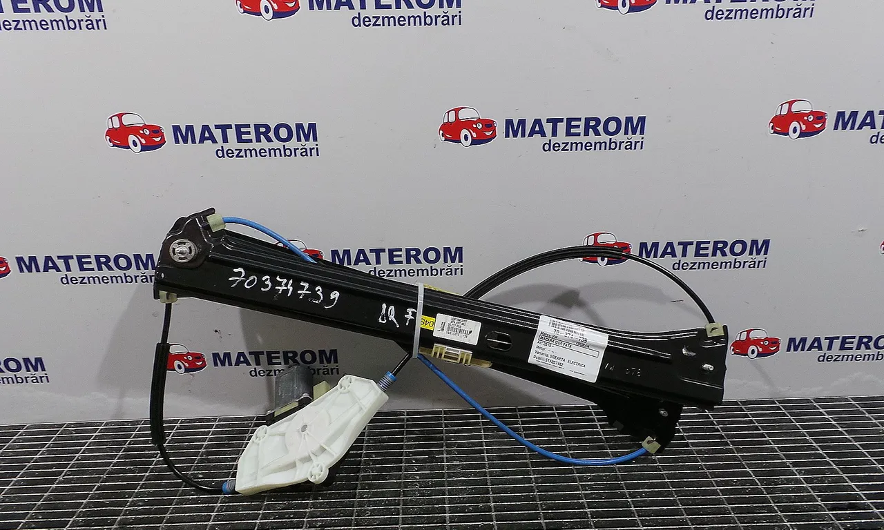 MACARA USA FATA DREAPTA VOLKSWAGEN TOURAN 2015-2021