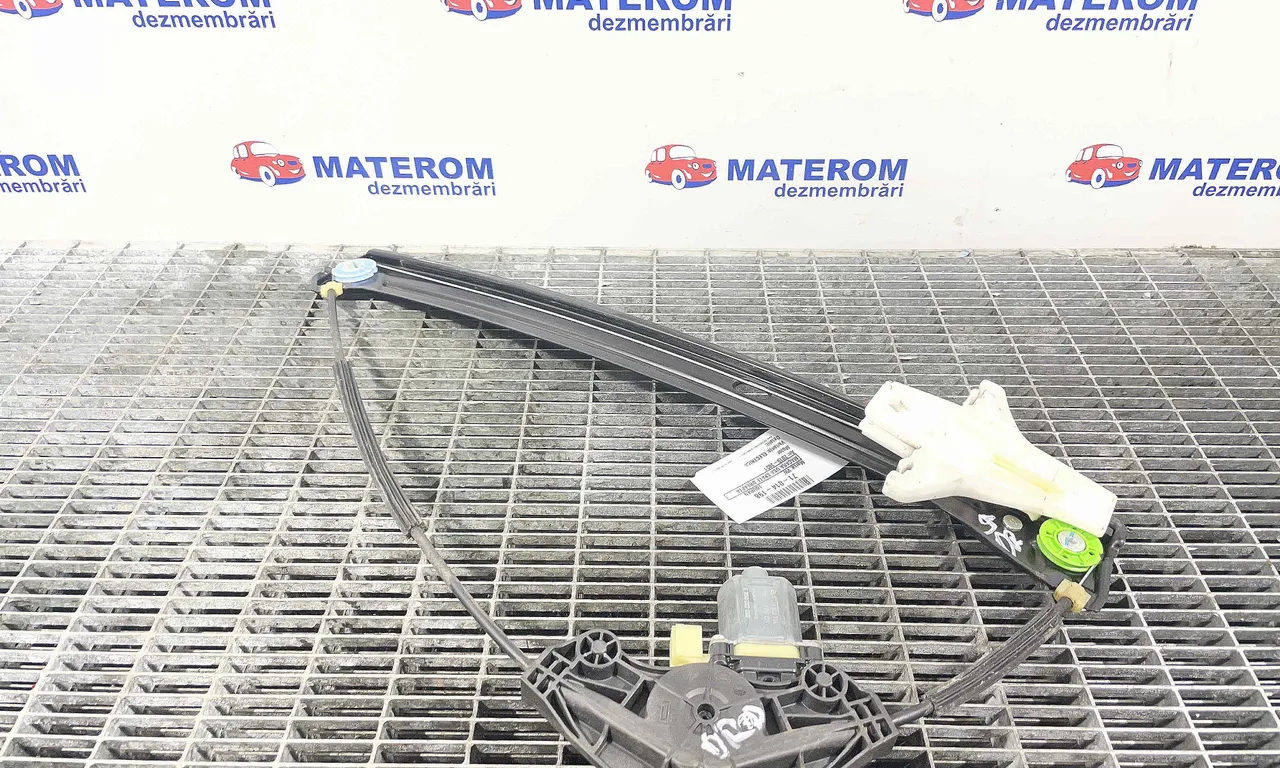 MACARA USA SPATE DREAPTA VOLKSWAGEN TOURAN 2015-2021